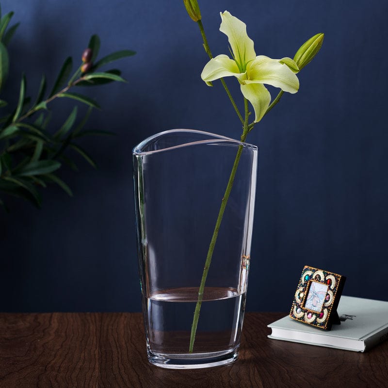 Alister 11.75 Inch Crystal Vase