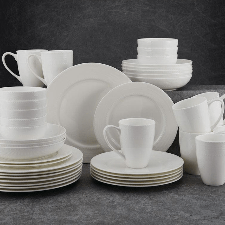 Annabel 40 Piece Dinnerware Set Service for 8 Mikasa