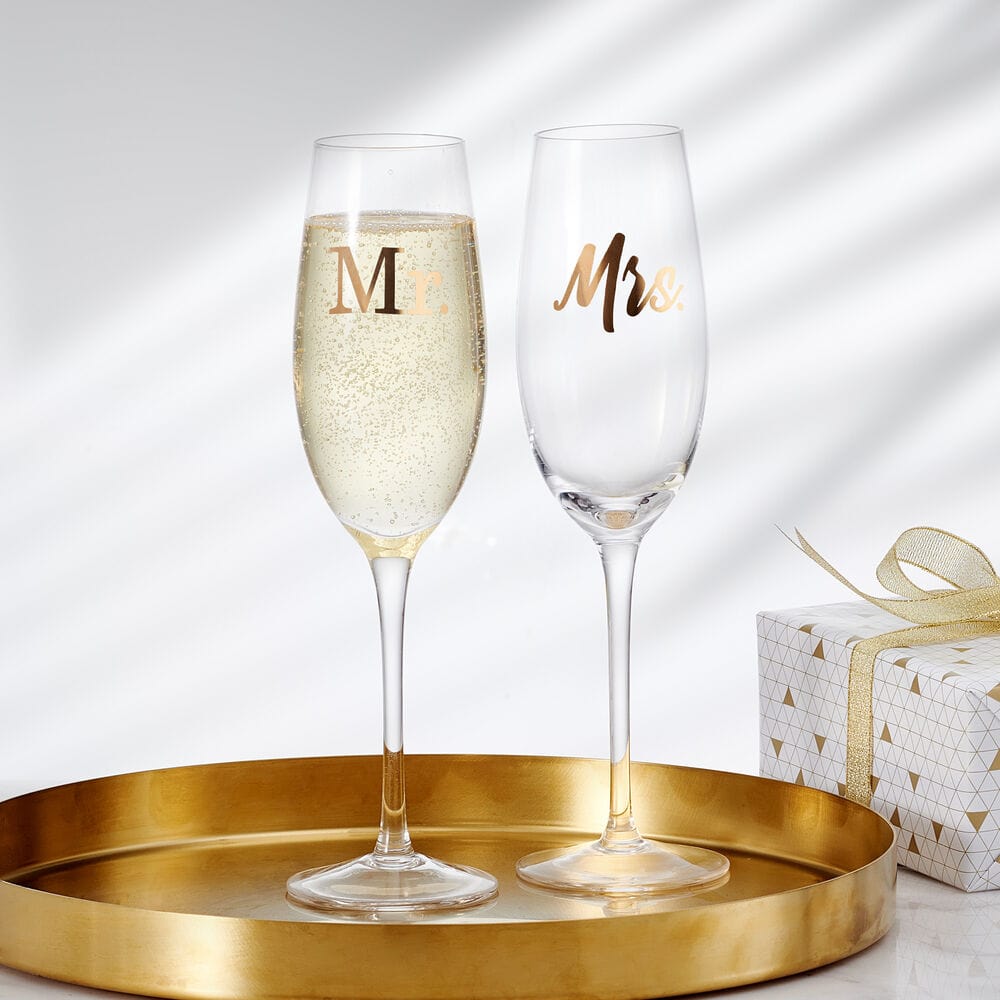 Mr. and Mrs. Set of 2 Champagne Toasting Flute Glasses