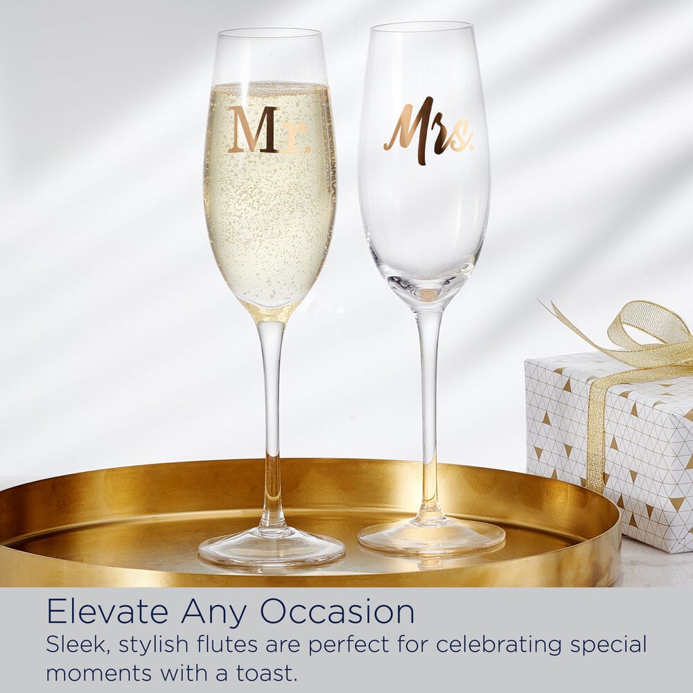 Mr. and Mrs. Set of 2 Champagne Toasting Flute Glasses