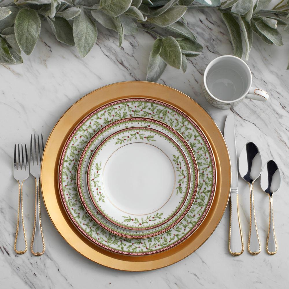 Holiday Traditions 16 Piece Dinnerware Set with Mugs