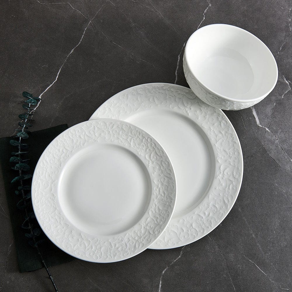 Parchment White 18 Piece Dinnerware Set, Service for 6