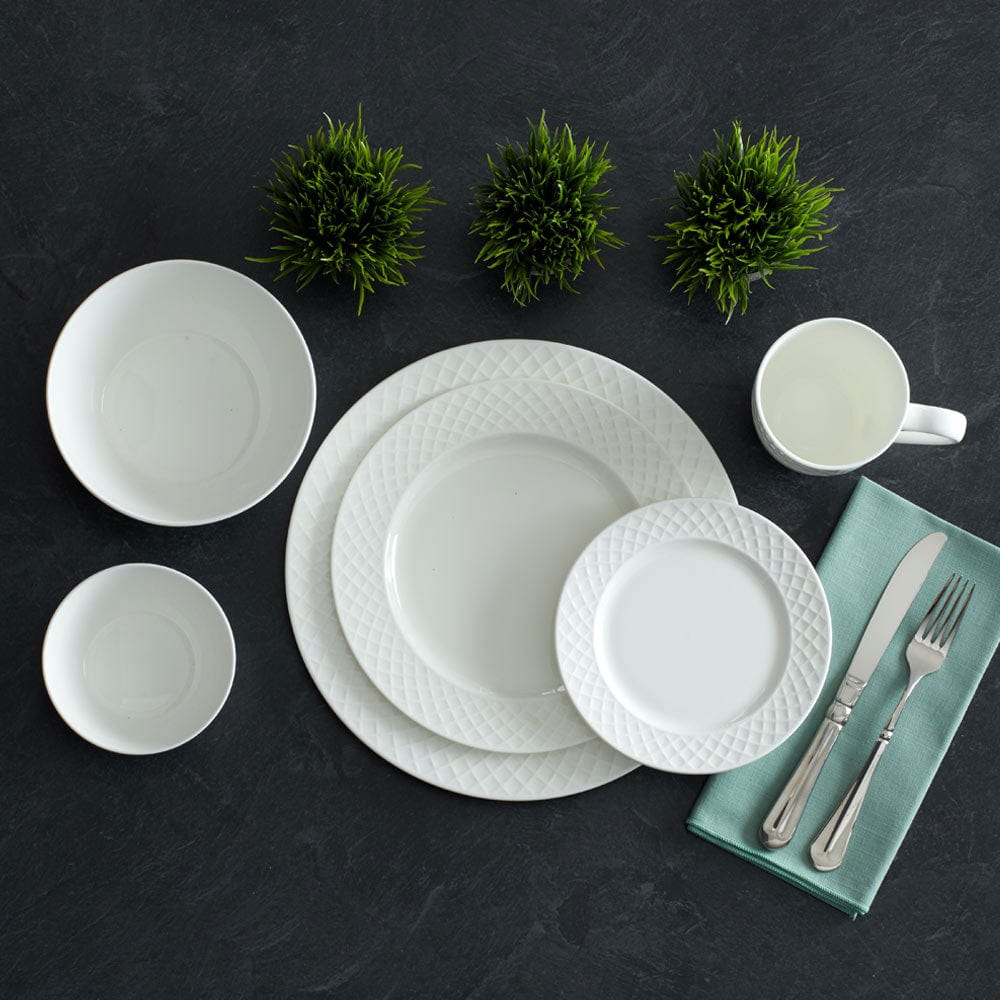 Trellis White Set of 4 Dinner Plates
