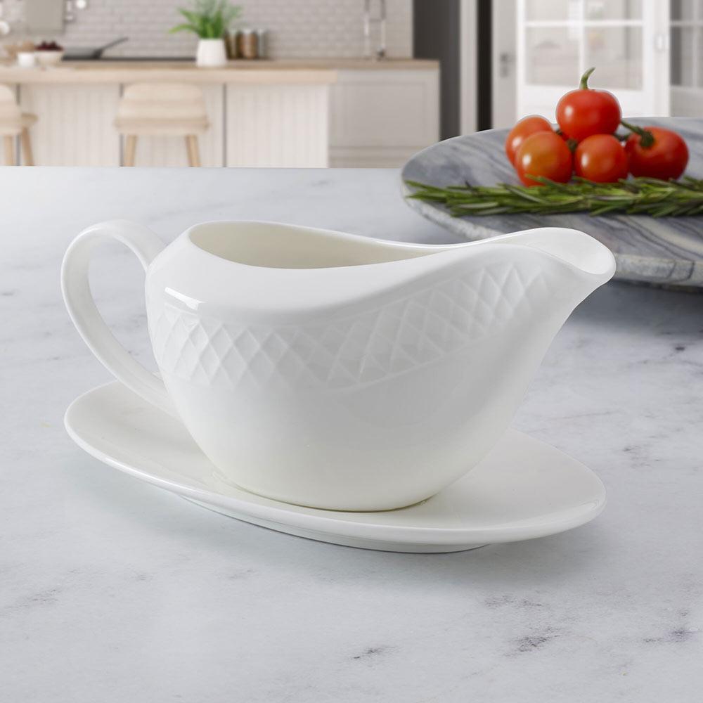 Trellis White Gravy Boat with Stand