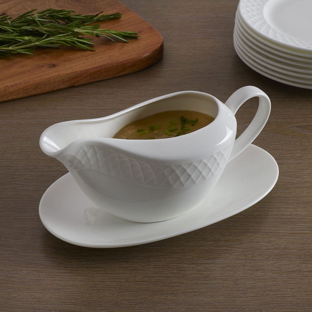 Trellis White Gravy Boat with Stand