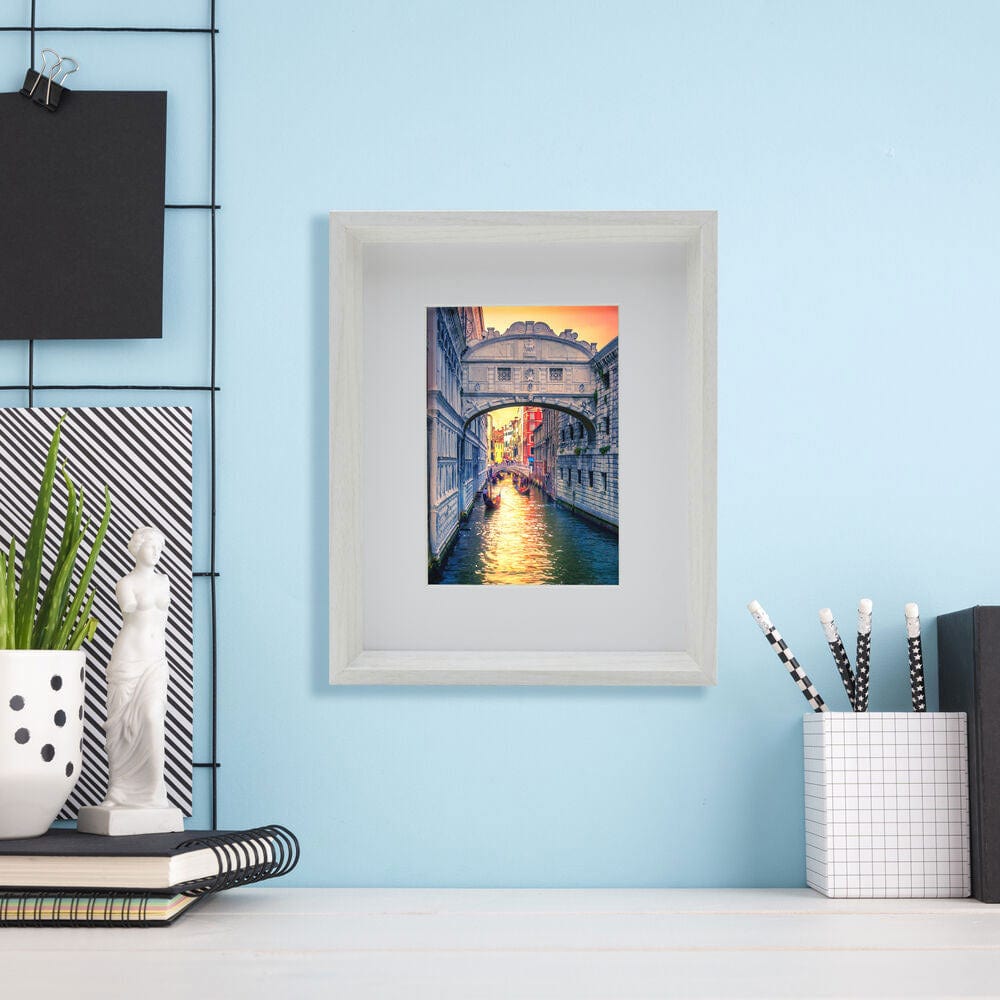 White 8 x 10 Gallery Frame, Matted to 5 x 7 Mikasa